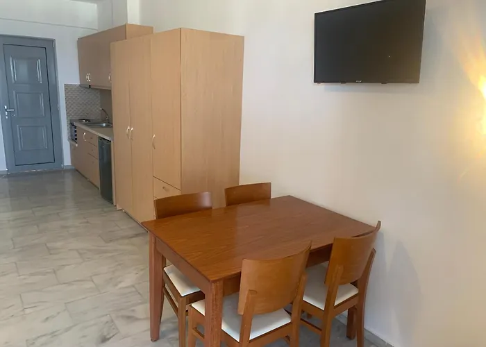 Ξενοδοχείο με διαμερίσματα Marel 3*